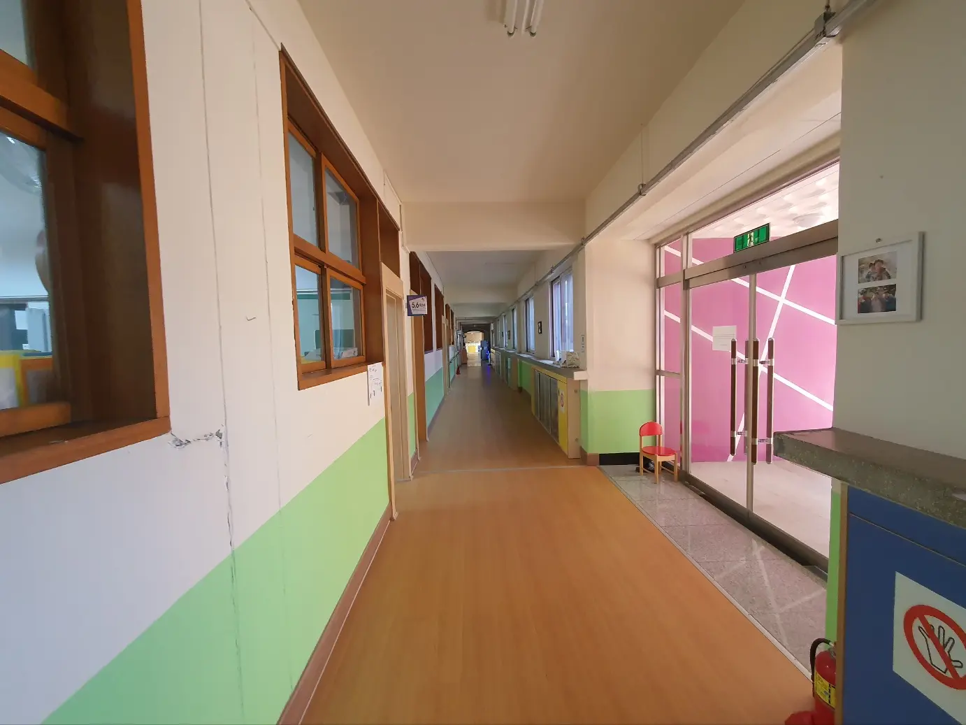 Sub Image 3